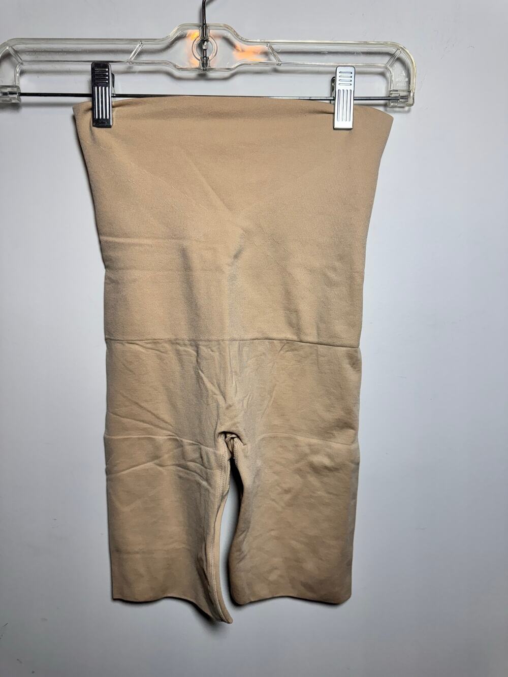 Brand New Maidenform Women's Small Nude Shaping Bottoms Shapewear